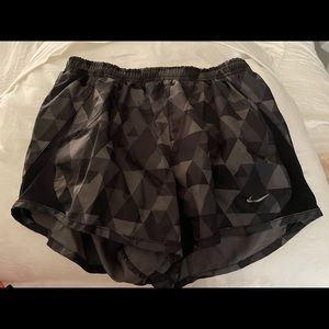 Nike shorts like new